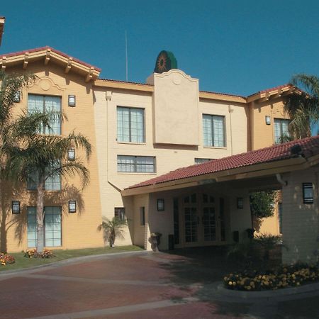 La Quinta Inn By Wyndham Bakersfield South Extérieur photo